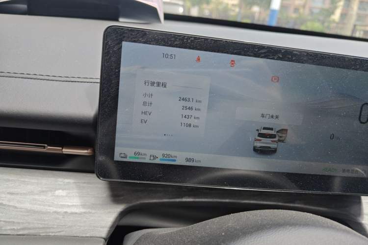 Used Wuling Xingguang S 2025 Model, 130km Leading Edition Odometer Close Up