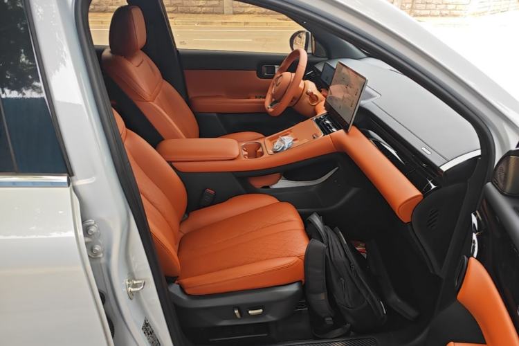 Used Wuling Xingguang S 2025 Model 510 km Flagship Version Right Front Seat