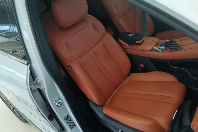 Used Wuling Xingguang S 2025 Model 510 km Flagship Version Right Front Seat
