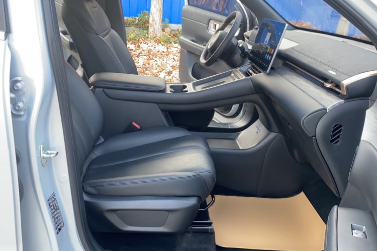 Used Wuling Xingguang S 2025 Model, 130km Leading Edition Right Front Seat