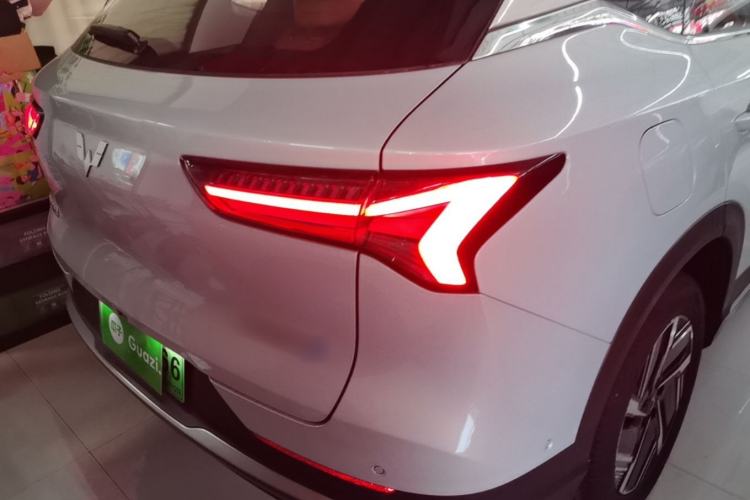 Used Wuling Xingguang S 2025 Model, 130km Flagship Edition Right Rear Taillight