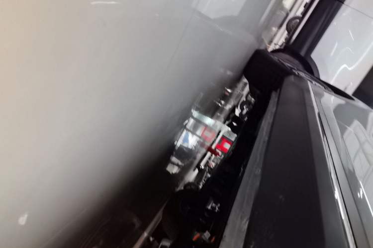 Used Wuling Xingguang S 2025 Model, 130km Flagship Edition Right Side Sill