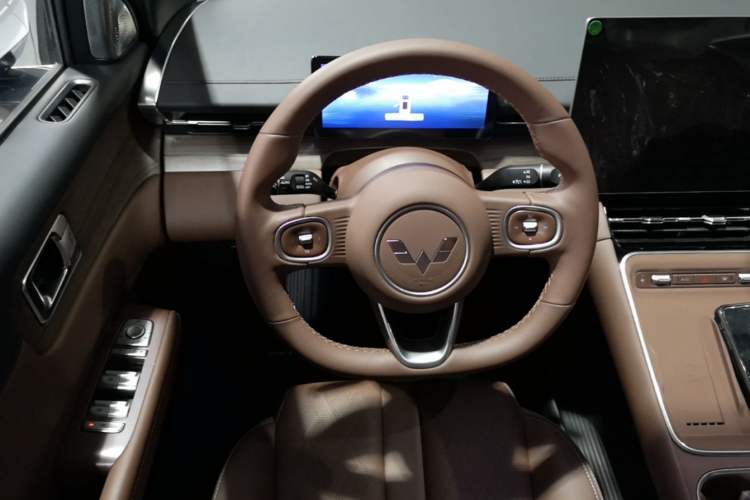 Used Wuling Xingguang S 2025 Model, 130km Flagship Edition Steering Wheel