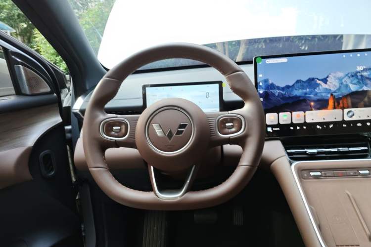 Used Wuling Xingguang S 2025 Model 510 km Leading Version Steering Wheel
