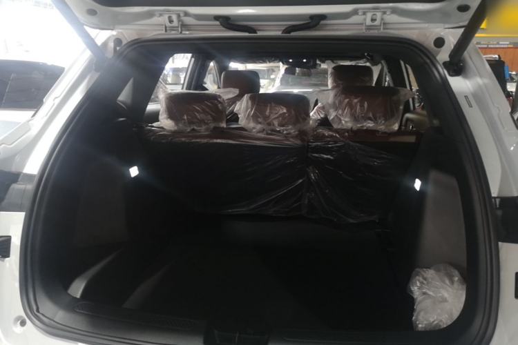 Used Wuling Xingguang S 2025 Model, 130km Flagship Edition Trunk