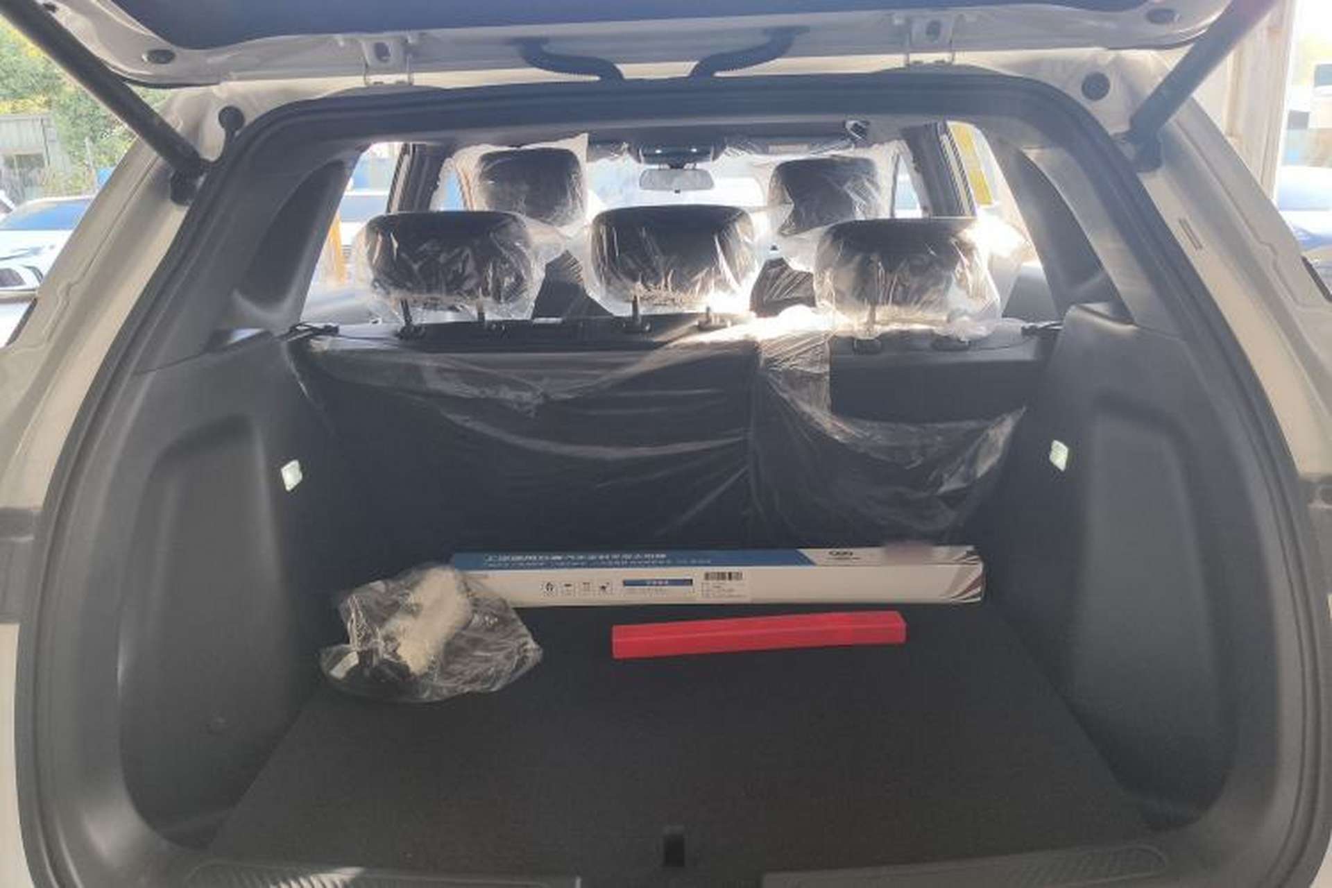 Used Wuling Xingguang S 2025 Model 510 km Leading Version Trunk