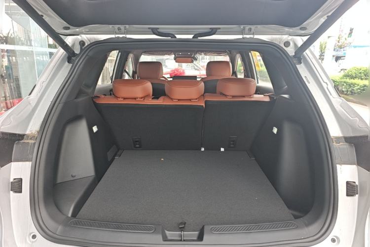 Used Wuling Xingguang S 2025 Model, 130km Flagship Edition Trunk