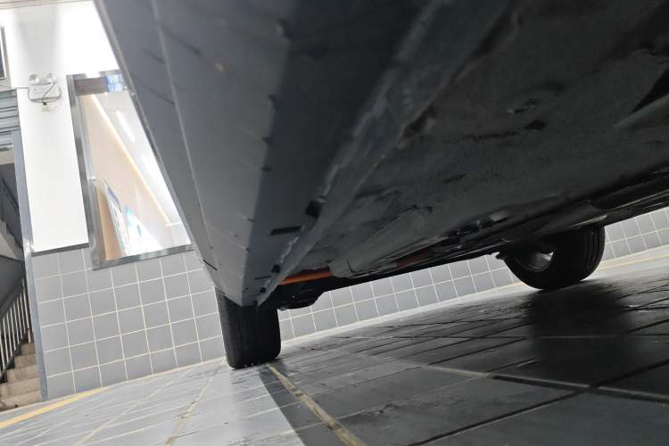 Used Wuling Xingyun 2023 2.0L DHT Flagship Edition Chassis Front Right