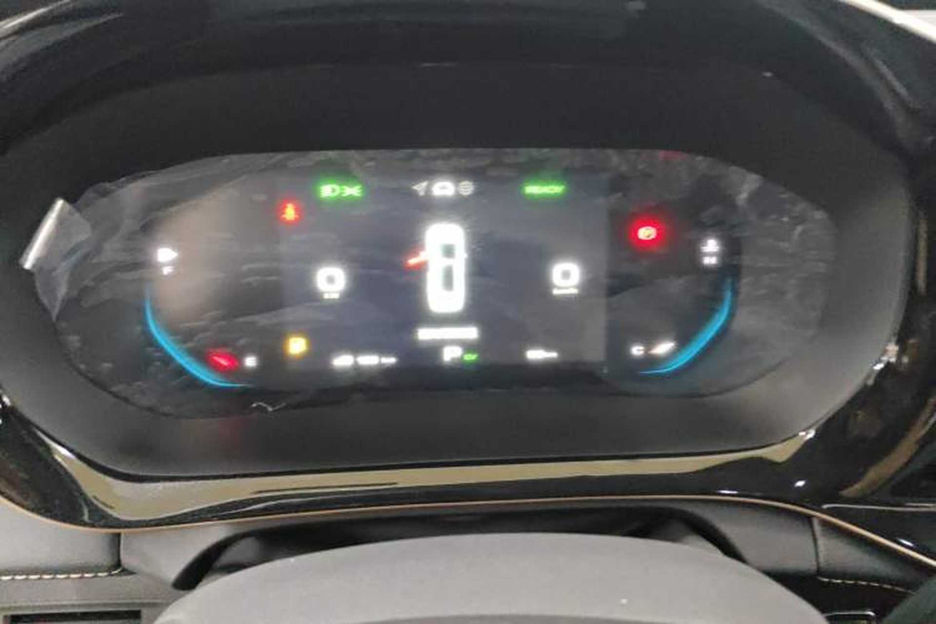 Used Wuling Xingyun 2023 2.0L DHT Flagship Edition Instrument Cluster