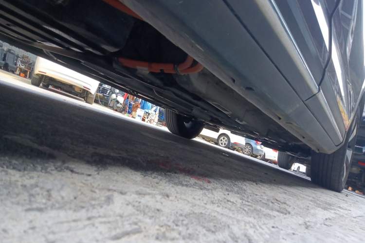 Used Wuling Xingyun 2023 2.0L DHT Flagship Edition Chassis Rear Right
