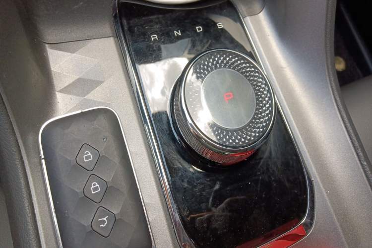 Used Wuling Xingyun 2023 2.0L DHT Flagship Edition Gear Lever