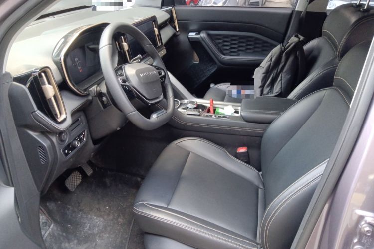 Used Wuling Xingyun 2023 2.0L DHT Flagship Edition Left Front Seat