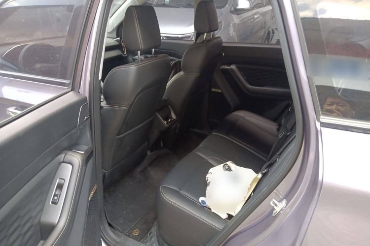 Used Wuling Xingyun 2023 2.0L DHT Flagship Edition Left Rear Seat