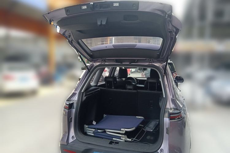 Used Wuling Xingyun 2023 2.0L DHT Flagship Edition Trunk