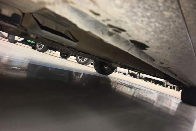 Used Wuling Xingyun 2023 2.0L DHT Flagship Edition Chassis Front Left