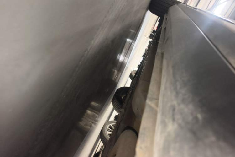 Used Wuling Xingyun 2023 2.0L DHT Flagship Edition Chassis Rear Left
