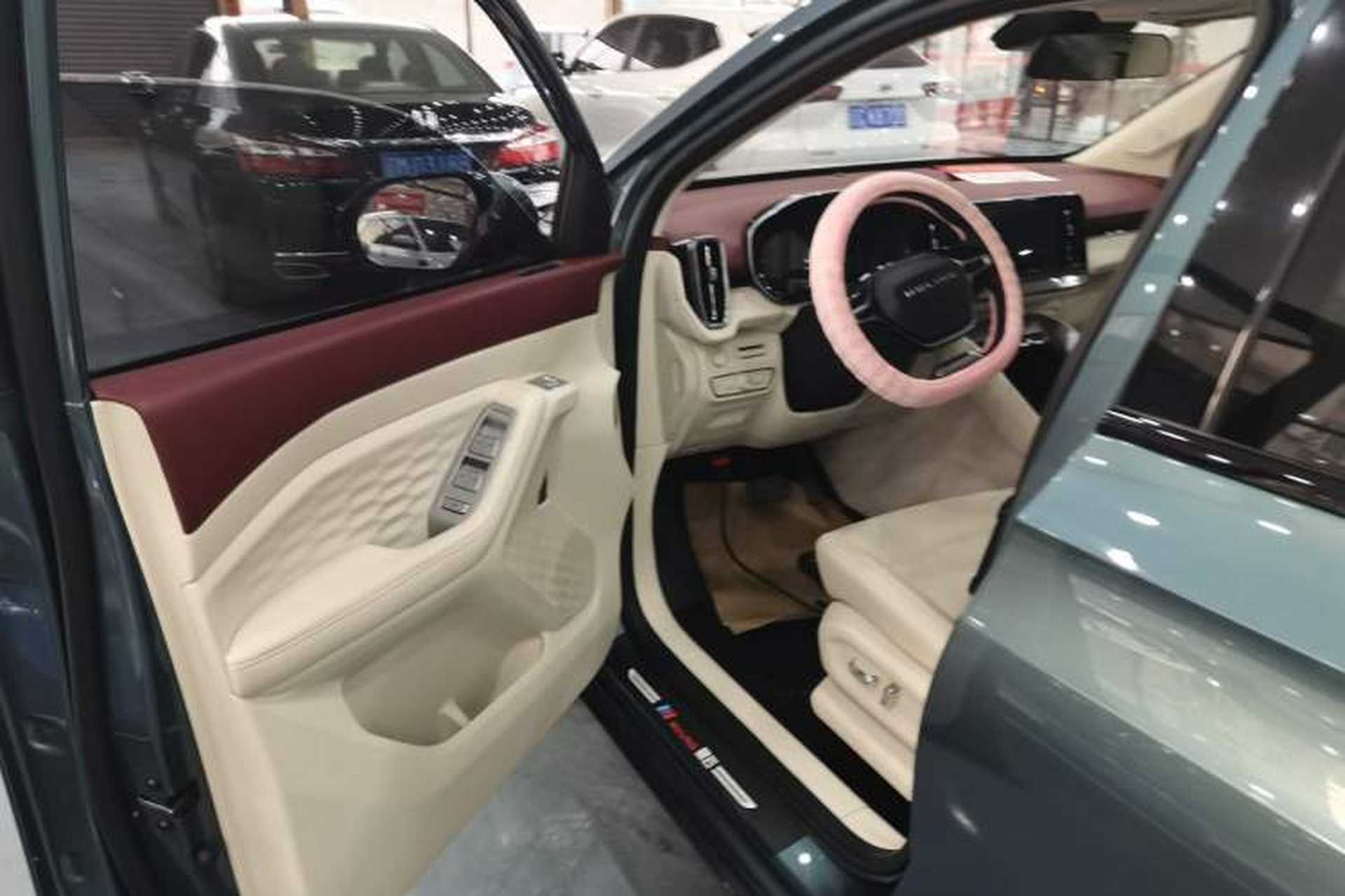 Used Wuling Xingyun 2023 2.0L DHT Flagship Edition Driver Seat