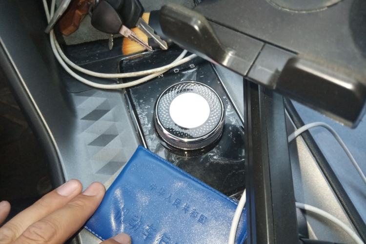 Used Wuling Xingyun 2023 2.0L DHT Flagship Edition Gear Lever