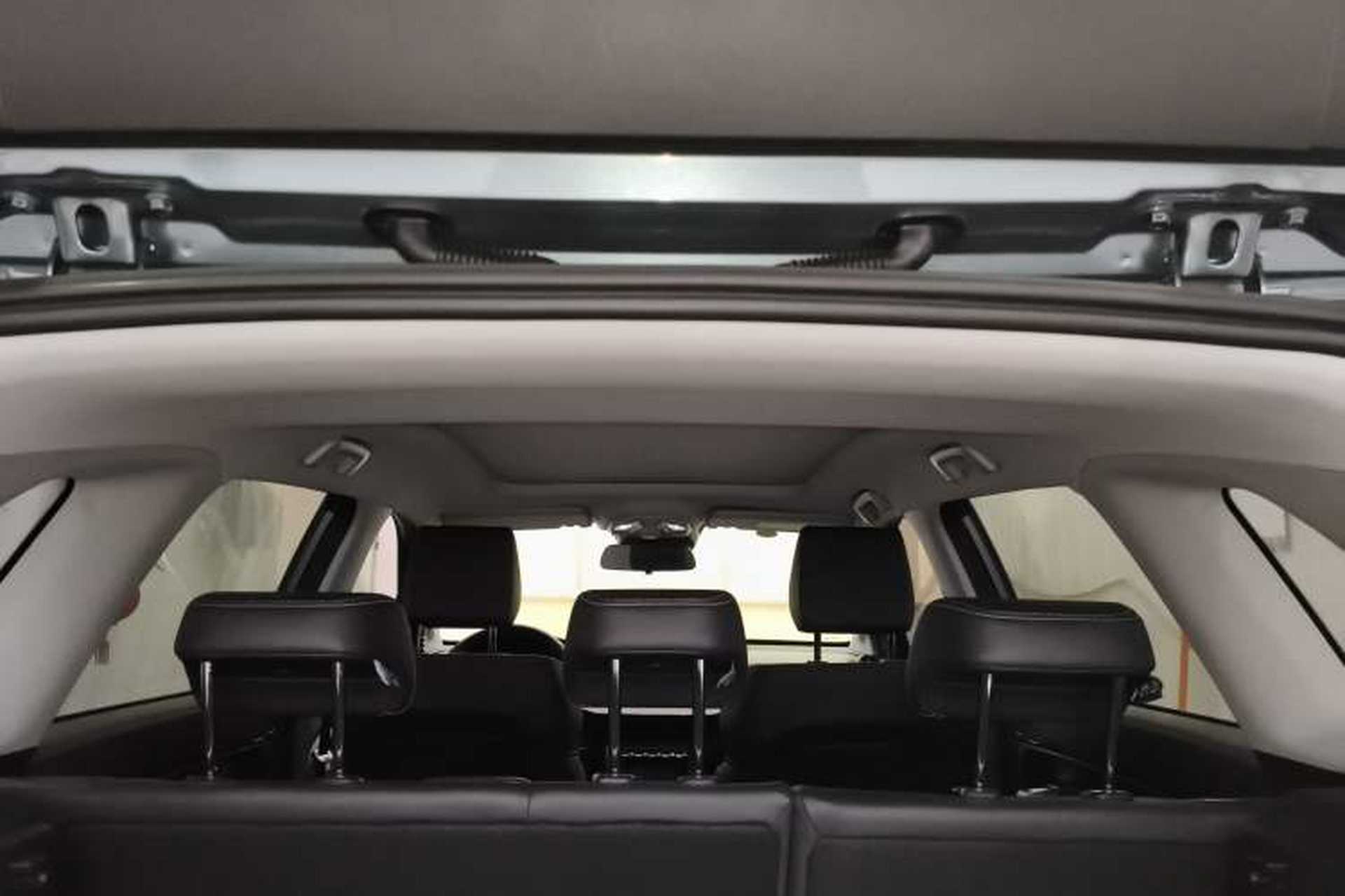 Used Wuling Xingyun 2023 2.0L DHT Flagship Edition Headliner