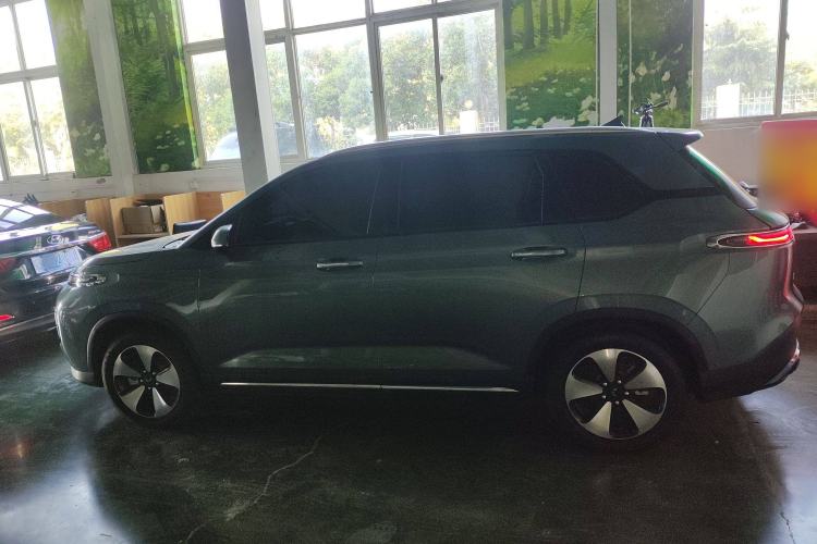 Used Wuling Xingyun 2023 2.0L DHT Flagship Edition Left Side
