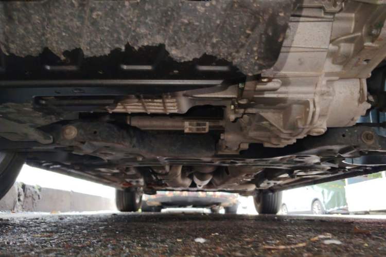 Used Wuling Xingyun 2023 2.0L DHT Flagship Edition Chassis Front