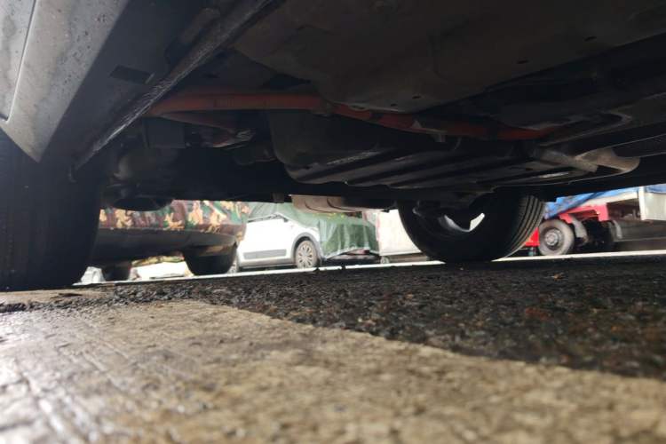 Used Wuling Xingyun 2023 2.0L DHT Flagship Edition Chassis Rear Right