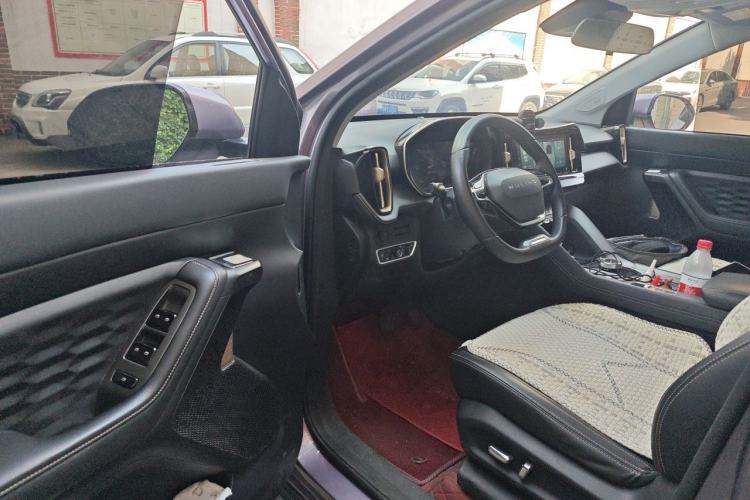 Used Wuling Xingyun 2023 2.0L DHT Flagship Edition Driver Seat