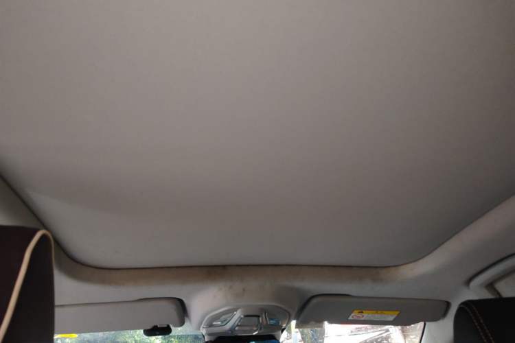 Used Wuling Xingyun 2023 2.0L DHT Flagship Edition Headliner