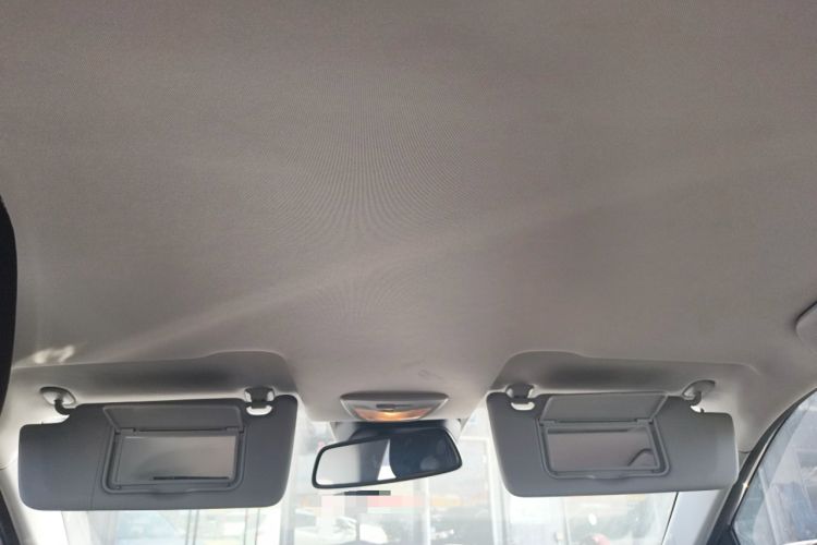 Used Wuling Xingyun 2023 2.0L DHT Standard Edition Headliner