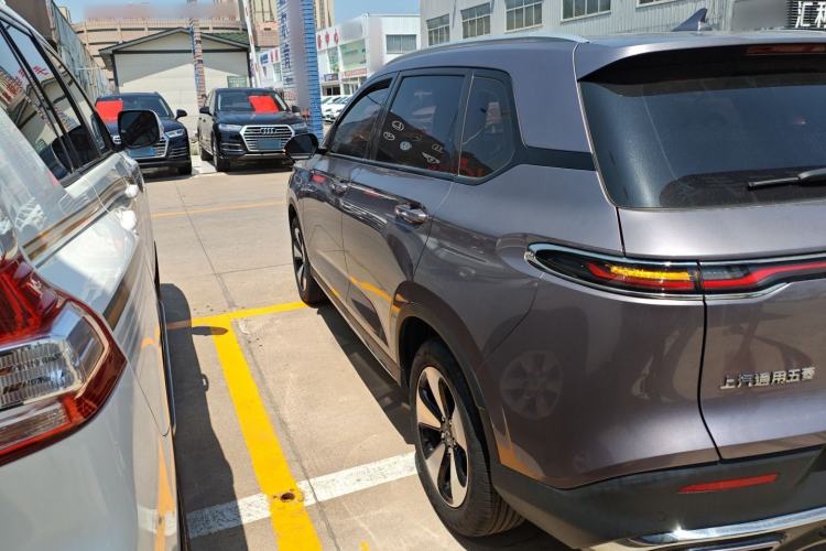Used Wuling Xingyun 2023 2.0L DHT Flagship Edition Left Side