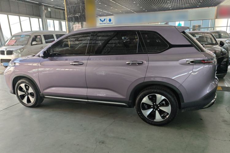 Used Wuling Xingyun 2023 2.0L DHT Flagship Edition Left Side
