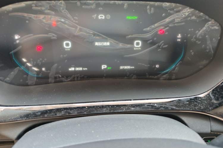 Used Wuling Xingyun 2023 2.0L DHT Flagship Edition Odometer Close Up