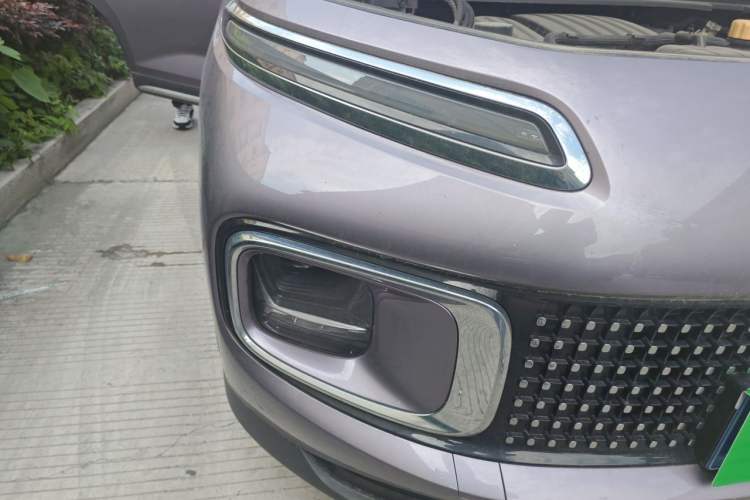 Used Wuling Xingyun 2023 2.0L DHT Flagship Edition Right Front Headlight