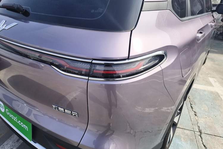 Used Wuling Xingyun 2023 2.0L DHT Standard Edition Right Rear Taillight