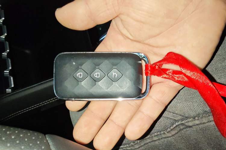 Used Wuling Xingyun 2023 2.0L DHT Flagship Edition Vehicle Key