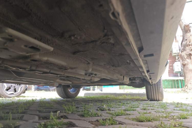 Used Wuling Xingyun 2023 2.0L DHT Flagship Edition Chassis Front Left