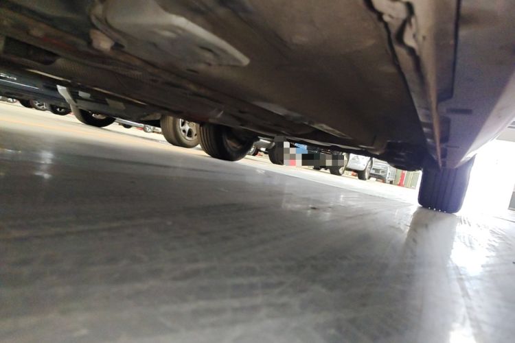Used Wuling Xingyun 2023 2.0L DHT Flagship Edition Chassis Front Left