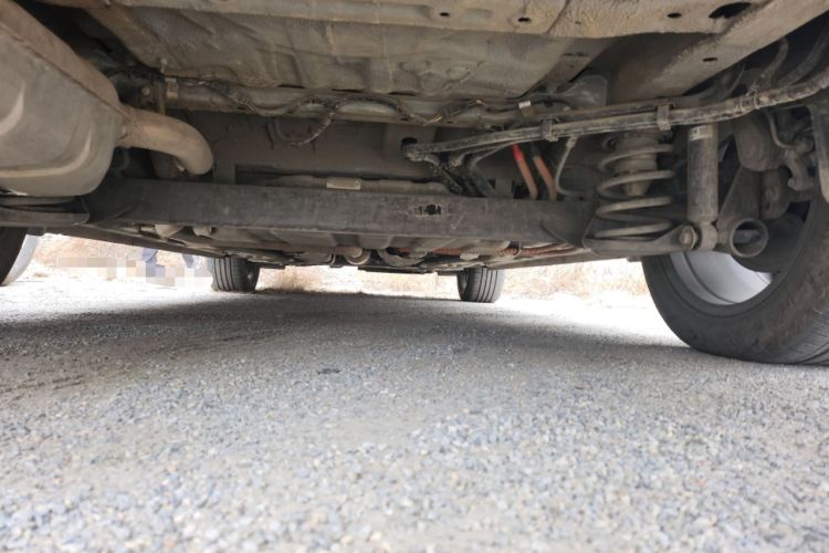 Used Wuling Xingyun 2023 2.0L DHT Flagship Edition Chassis Rear