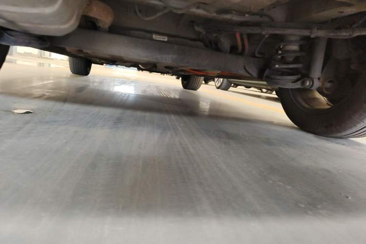 Used Wuling Xingyun 2023 2.0L DHT Flagship Edition Chassis Rear