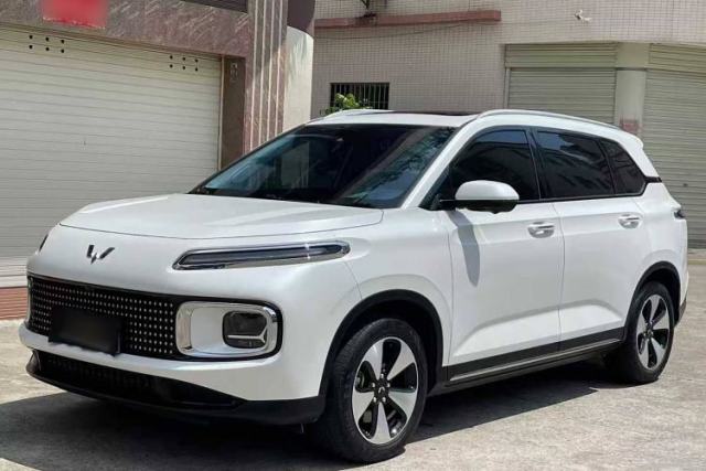 Used Wuling Xingyun 2023 2.0L DHT Flagship Edition