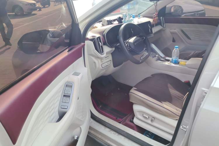 Used Wuling Xingyun 2023 2.0L DHT Flagship Edition Driver Seat