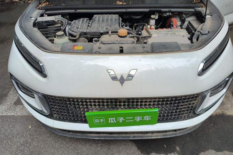 Used Wuling Xingyun 2023 2.0L DHT Flagship Edition Engine Bay