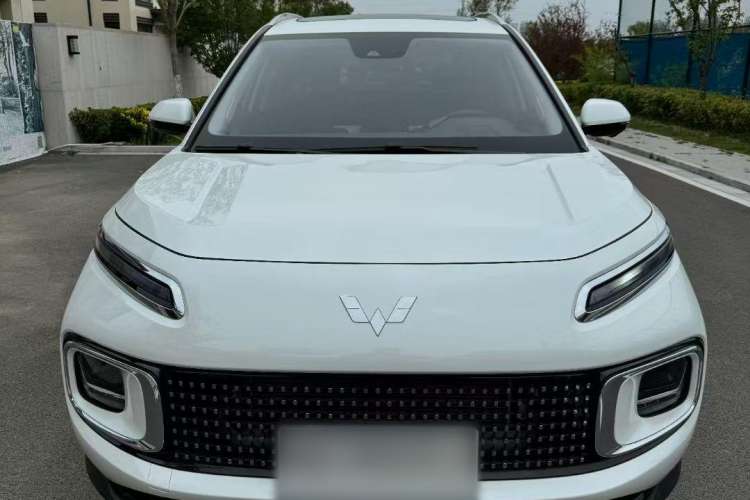 Used Wuling Xingyun 2023 2.0L DHT Flagship Edition Exterior 1