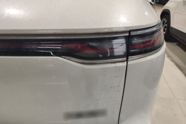 Used Wuling Xingyun 2023 2.0L DHT Flagship Edition Exterior 6