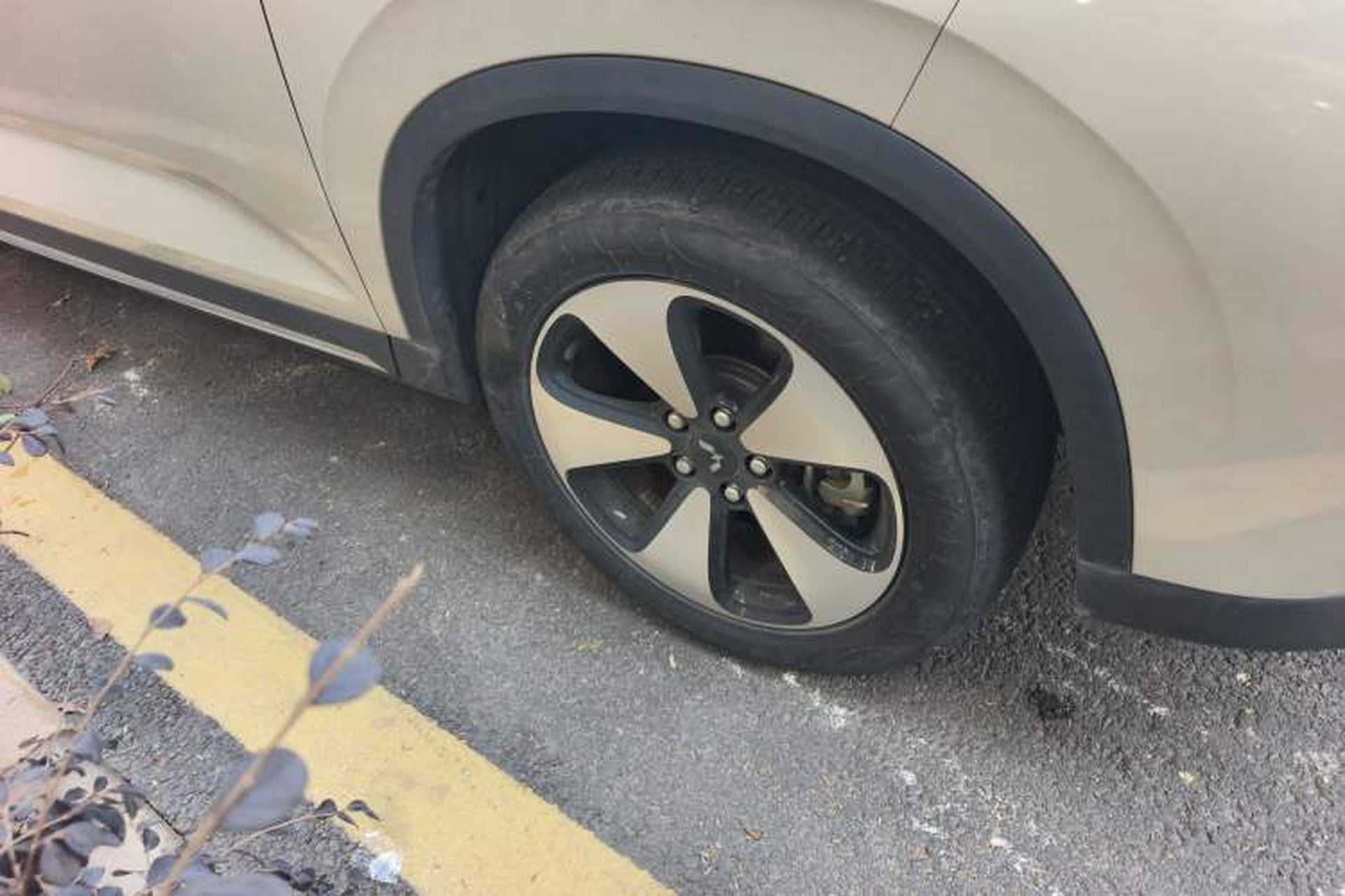 Used Wuling Xingyun 2023 2.0L DHT Standard Edition Exterior 7