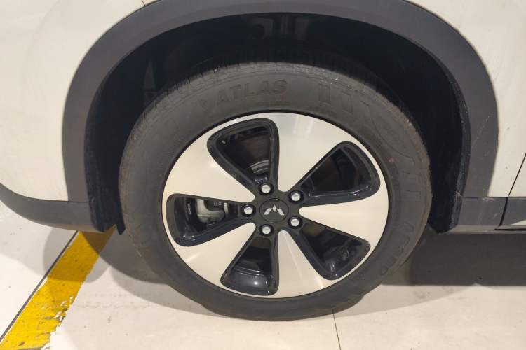 Used Wuling Xingyun 2023 2.0L DHT Flagship Edition Exterior 7