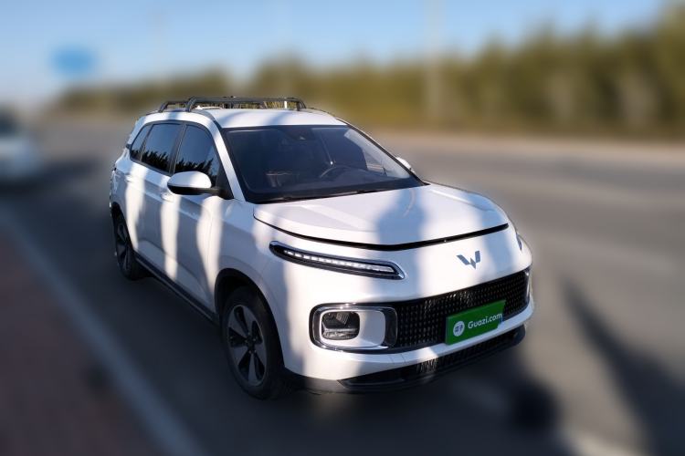 Used Wuling Xingyun 2023 2.0L DHT Standard Edition Front Right 45 Deg