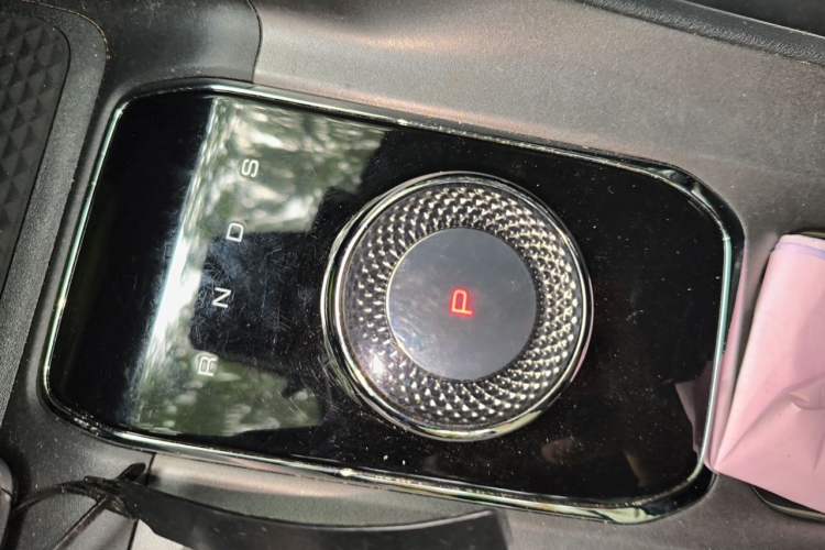 Used Wuling Xingyun 2023 2.0L DHT Flagship Edition Gear Lever