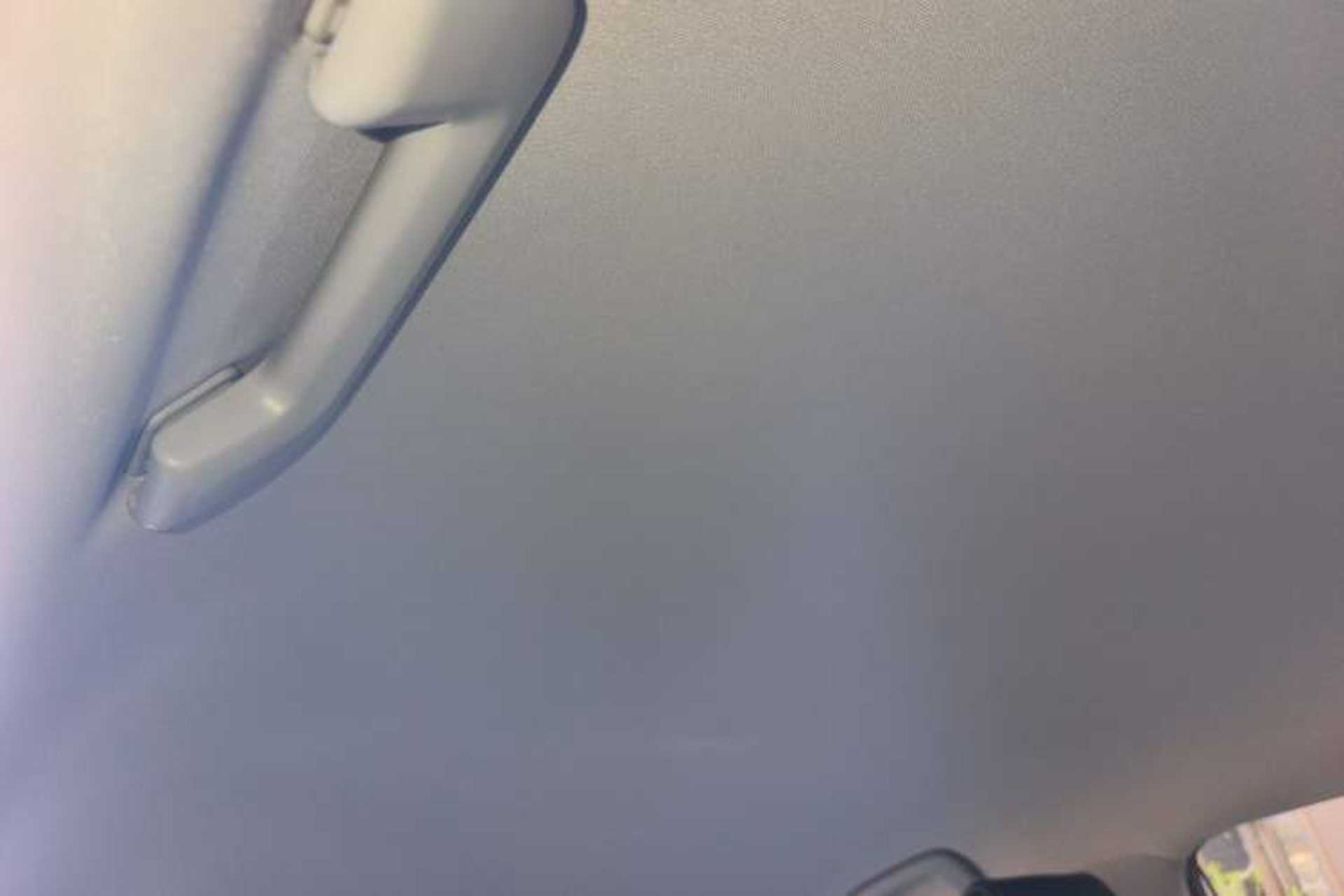 Used Wuling Xingyun 2023 2.0L DHT Standard Edition Headliner