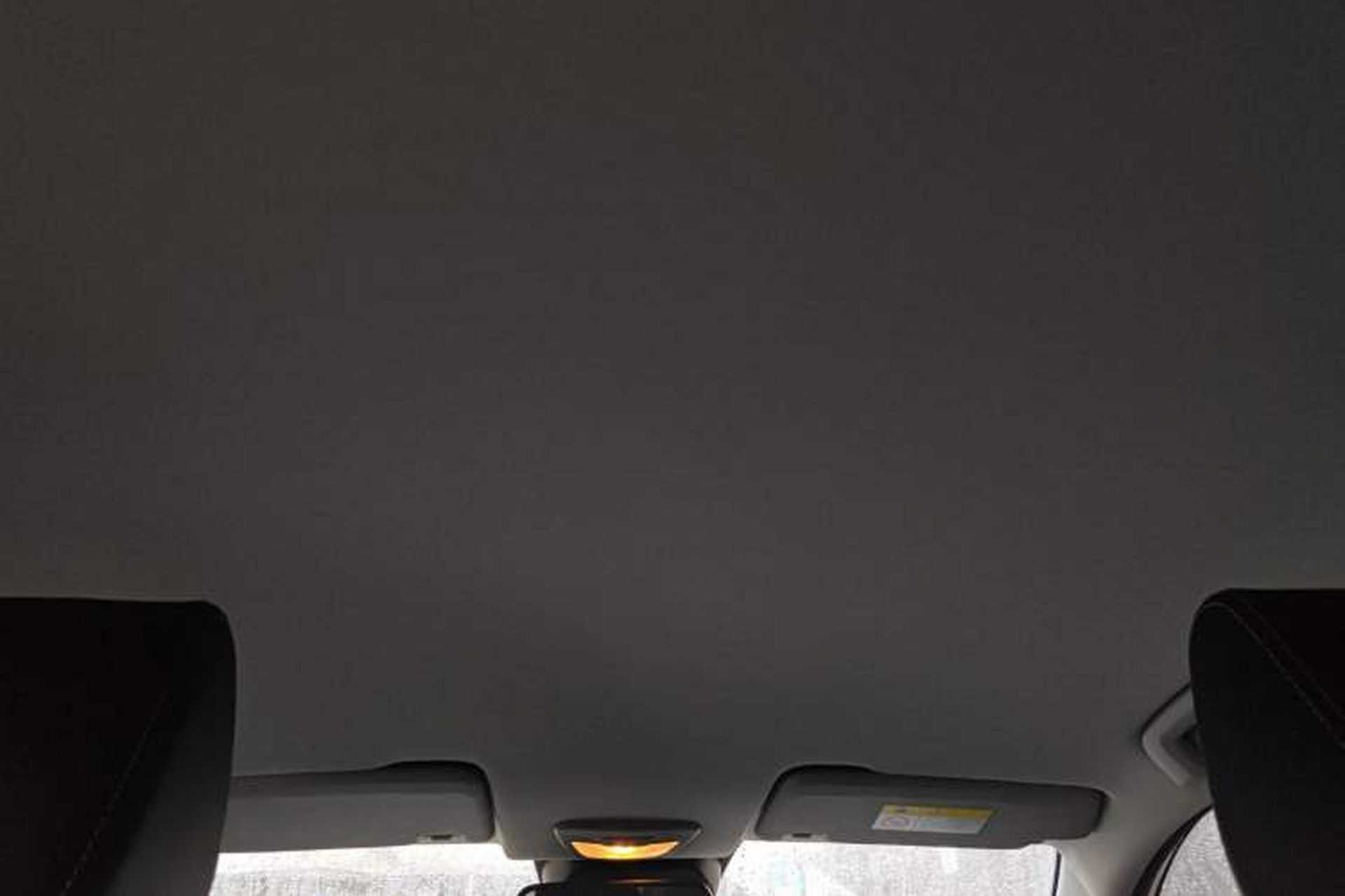 Used Wuling Xingyun 2023 2.0L DHT Standard Edition Headliner